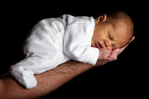 Saviez-vous quand un bébé fait ses nuits ?