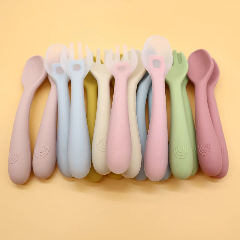 Couverts d’alimentation en silicone pour bébé